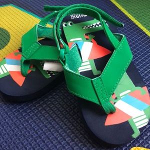 Gymboree flip flops